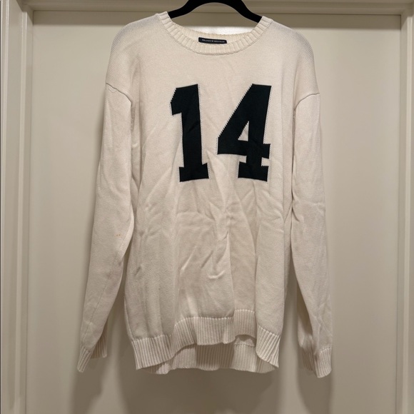 Brandy Melville Nico 14 Sweater - Picture 6 of 7